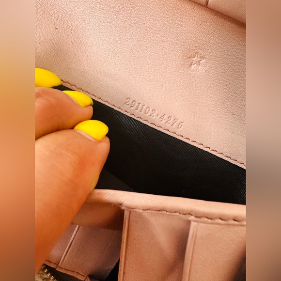 Authentic Gucci Taupe Patent Leather XL Organizer Wallet - Picture 9 of 11